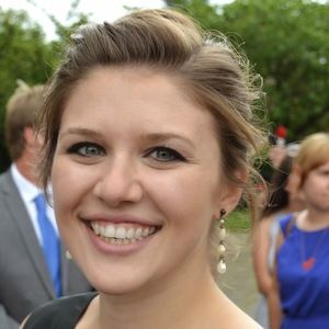 Meet your Posher, Louise